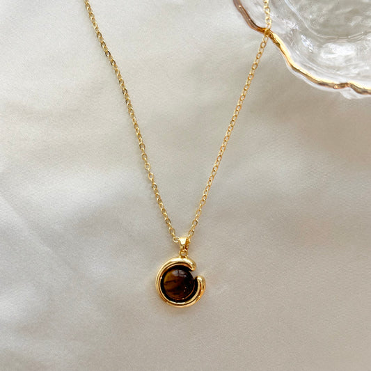 The Line of Sight Necklace
